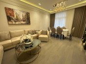 Satılır 4 otaqlı 140 m2 yeni tikili Ağ şəhər