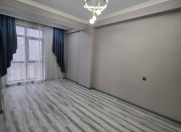 Satılır 2 otaqlı 85 m2 yeni tikili Qara Qarayev m.