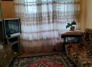 Satılır 2 otaqlı 44 m2 köhnə tikili 28 May m.