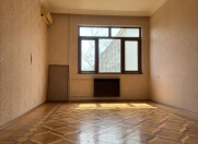 Satılır 3 otaqlı 61 m2 köhnə tikili Bakı