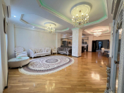 Satılır 3 otaqlı 163 m2 yeni tikili Nizami m.