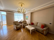 Satılır 3 otaqlı 120 m2 yeni tikili Gənclik m.