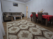 Satılır 2 otaqlı 100 m2 yeni tikili İnşaatçılar m.