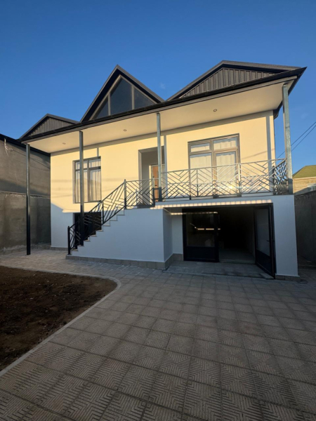Satılır 4 otaqlı 180 m2 həyət evi Dədə Qorqud
