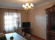 Satılır 4 otaqlı 90 m2 köhnə tikili 7 mkr