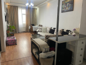 Satılır 2 otaqlı 60 m2 yeni tikili Memar Əcəmi m.