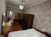 Satılır 2 otaqlı 55 m2 köhnə tikili 3 mkr