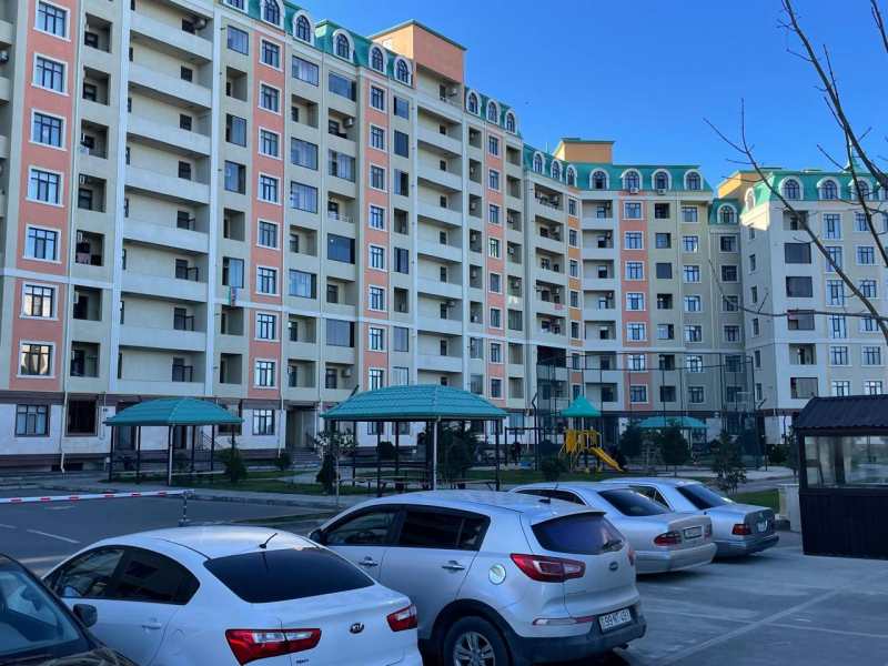 Satılır 4 otaqlı 143 m2 yeni tikili Sumqayıt