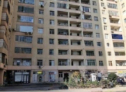 Satılır 3 otaqlı 100 m2 yeni tikili 9 mkr