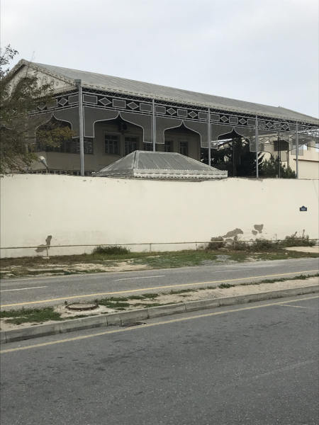 Satılır 8 otaqlı 1831 m2 həyət evi Bilgəh
