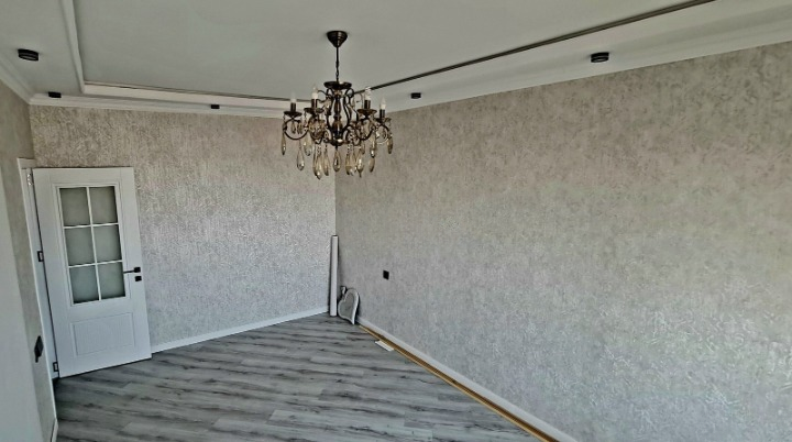 Satılır 2 otaqlı 67 m2 köhnə tikili Köhnə Günəşli