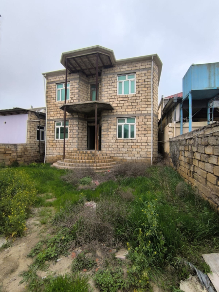 Satılır 6 otaqlı 160 m2 həyət evi Masazır