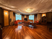 Satılır 4 otaqlı 220 m2 yeni tikili 28 May m.