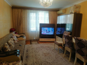 Satılır 3 otaqlı 90 m2 köhnə tikili Nizami m.
