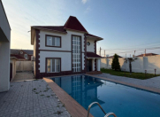 Satılır 6 otaqlı 220 m2 həyət evi Mərdəkan