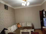 Satılır 3 otaqlı 75 m2 köhnə tikili Memar Əcəmi m.