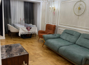 Satılır 3 otaqlı 105 m2 köhnə tikili 8 mkr