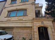 Satılır 8 otaqlı 500 m2 villa Gənclik m.