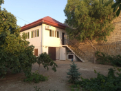 Satılır 7 otaqlı 240 m2 həyət evi Novxanı