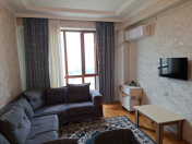 Satılır 2 otaqlı 50 m2 yeni tikili Neftçilər m.