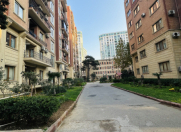 Satılır 3 otaqlı 160 m2 ofis Abu Arena