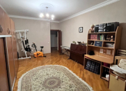 Satılır 4 otaqlı 200 m2 yeni tikili Nəsimi r.