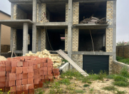 Satılır 7 otaqlı 350 m2 həyət evi Novxanı