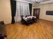 Satılır 4 otaqlı 195 m2 yeni tikili Gənclik m.