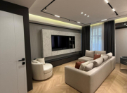 Satılır 3 otaqlı 135 m2 yeni tikili 28 May m.