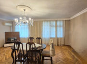 Satılır 3 otaqlı 65 m2 köhnə tikili İnşaatçılar m.