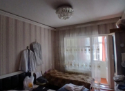 Satılır 2 otaqlı 65 m2 köhnə tikili Həzi Aslanov m.