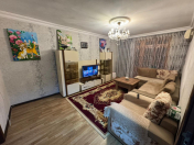 Satılır 3 otaqlı 70 m2 köhnə tikili 8 km