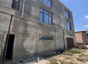 Satılır 6 otaqlı 510 m2 həyət evi Binə