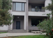 Satılır 8 otaqlı 650 m2 villa Bakıxanov