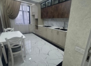 Satılır 2 otaqlı 76 m2 yeni tikili Qara Qarayev m.