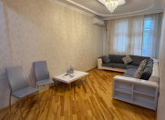 Satılır 2 otaqlı 76 m2 yeni tikili İnşaatçılar m.