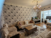 Satılır 3 otaqlı 90 m2 köhnə tikili 9 mkr