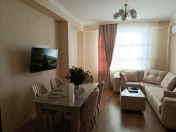 Satılır 3 otaqlı 100 m2 yeni tikili Binəqədi r.