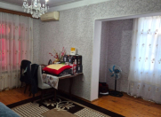 Satılır 2 otaqlı 60 m2 köhnə tikili Xətai r.