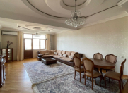 Satılır 3 otaqlı 130 m2 yeni tikili Nizami m.