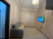 Satılır 1 otaqlı 42 m2 yeni tikili İnşaatçılar m.