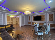 Satılır 5 otaqlı 285 m2 yeni tikili 8 Noyabr m.