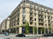 Satılır 3 otaqlı 135 m2 yeni tikili Ağ şəhər