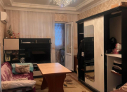 Satılır 1 otaqlı 27 m2 köhnə tikili Neftçilər m.