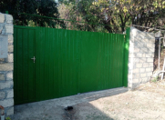 Satılır 4 otaqlı 160 m2 köhnə tikili Oğuz