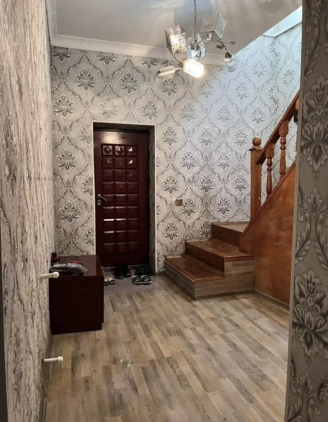 Satılır 3 otaqlı 1.5 m2 həyət evi Binəqədi