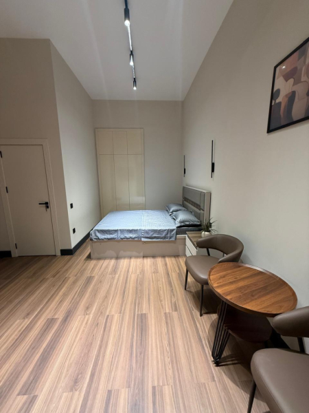 Satılır 3 otaqlı 48 m2 köhnə tikili Sahil m.