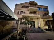 Satılır 10 otaqlı 1100 m2 villa Azadlıq prospekti m.