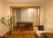 Satılır 3 otaqlı 90 m2 köhnə tikili Azadlıq prospekti m.