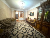 Satılır 4 otaqlı 110 m2 köhnə tikili 8 km